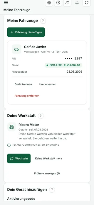 Handybildschirm des Fahrers mit seinem Golf, dem verknüpften ECO-LITE und seiner Werkstatt