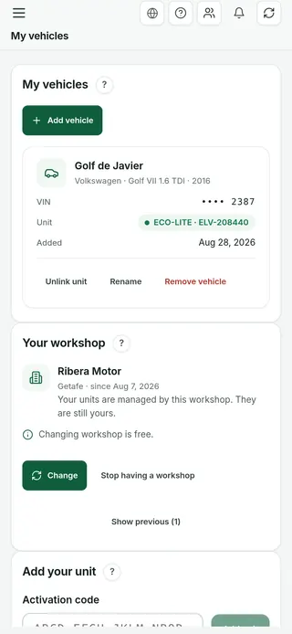 Driver's phone screen with their Golf, the linked ECO-LITE and their workshop